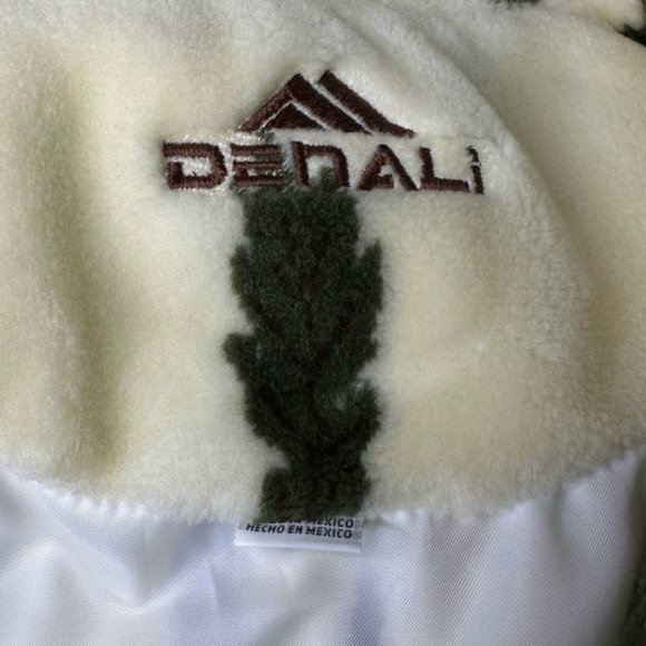 Denali Deer Print Soft Fleece Full Zip Lined Vest Womens Size XL - Picture 7 of 11